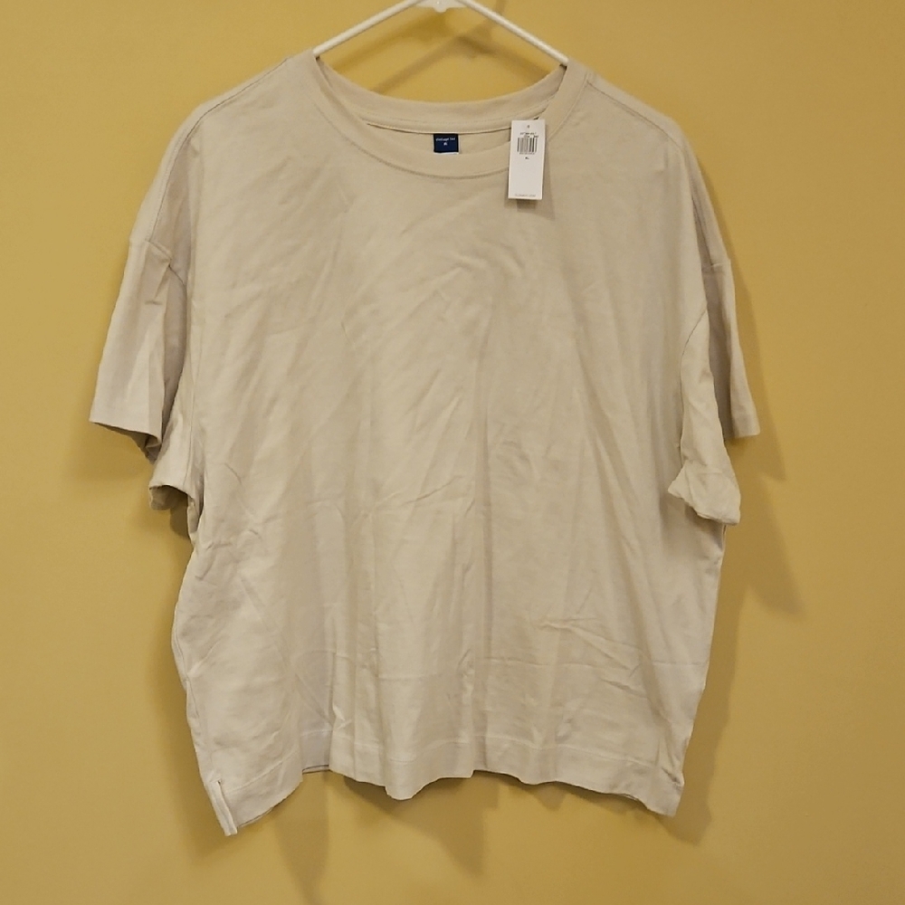 Old Navy Beige Vintage T-Shirt